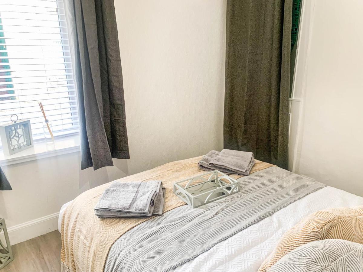 The Rosebery Retreat By The Castle 1-Bed Apartment Inverness Exterior photo